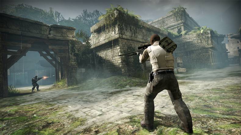 Muat turun Counter-Strike: Global Offensive (CS:GO)